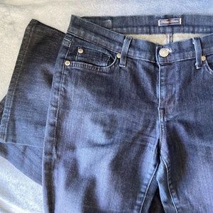 Fidelity denim women’s dark flare jeans / 30 inch waist and 29 inch inseam